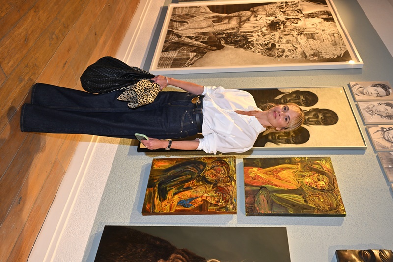 Cemiyet Ve Sanat Dünyas� Akaretler�de Bulu�tu  Türkiye�nin En De�erli Koleksiyonlar�  Artweeks �stanbul Collectors Edisyonu �le �lk Kez Soka�a �ndi!